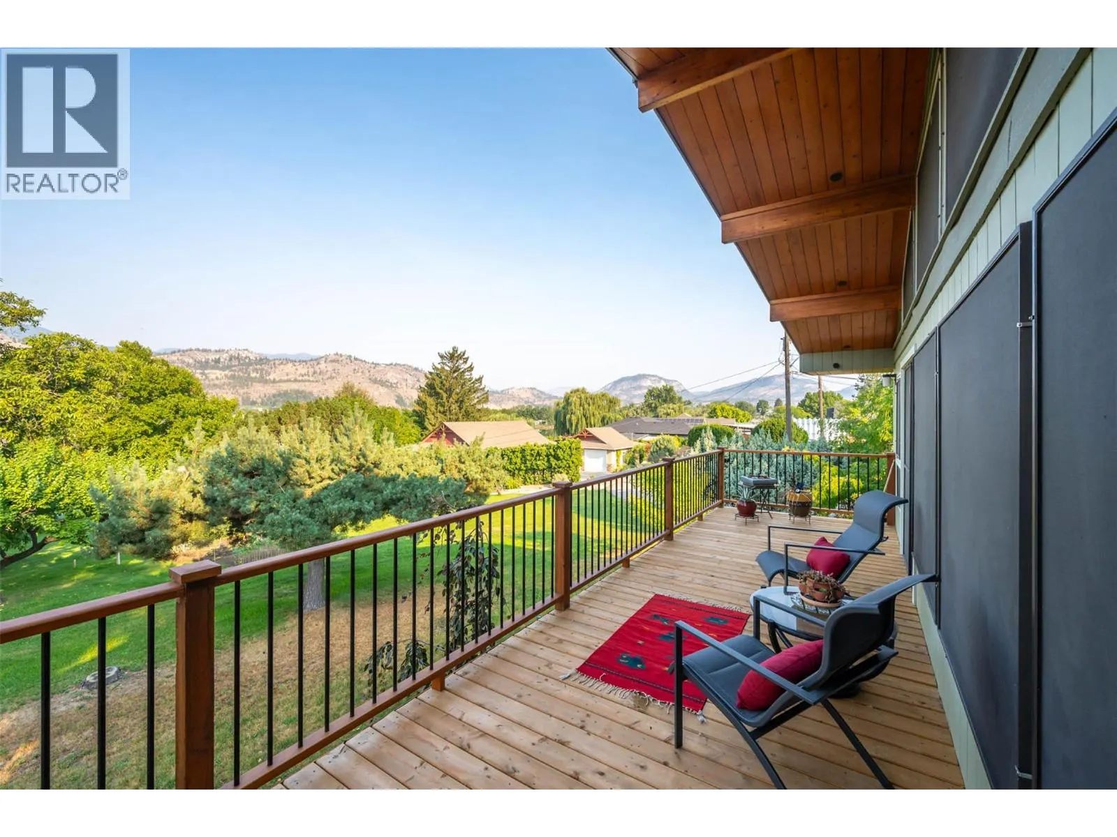 975 Heron Court