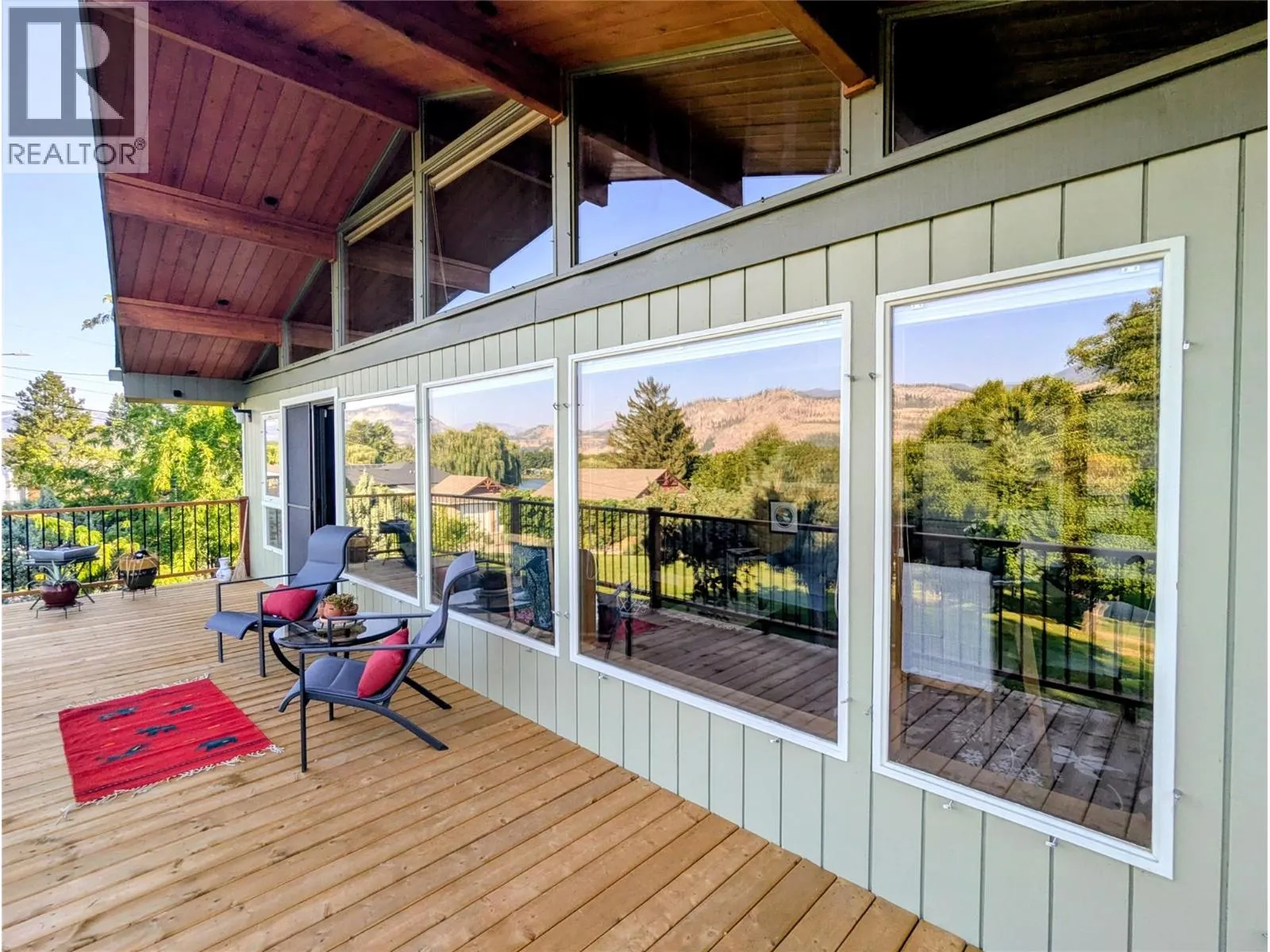 975 Heron Court