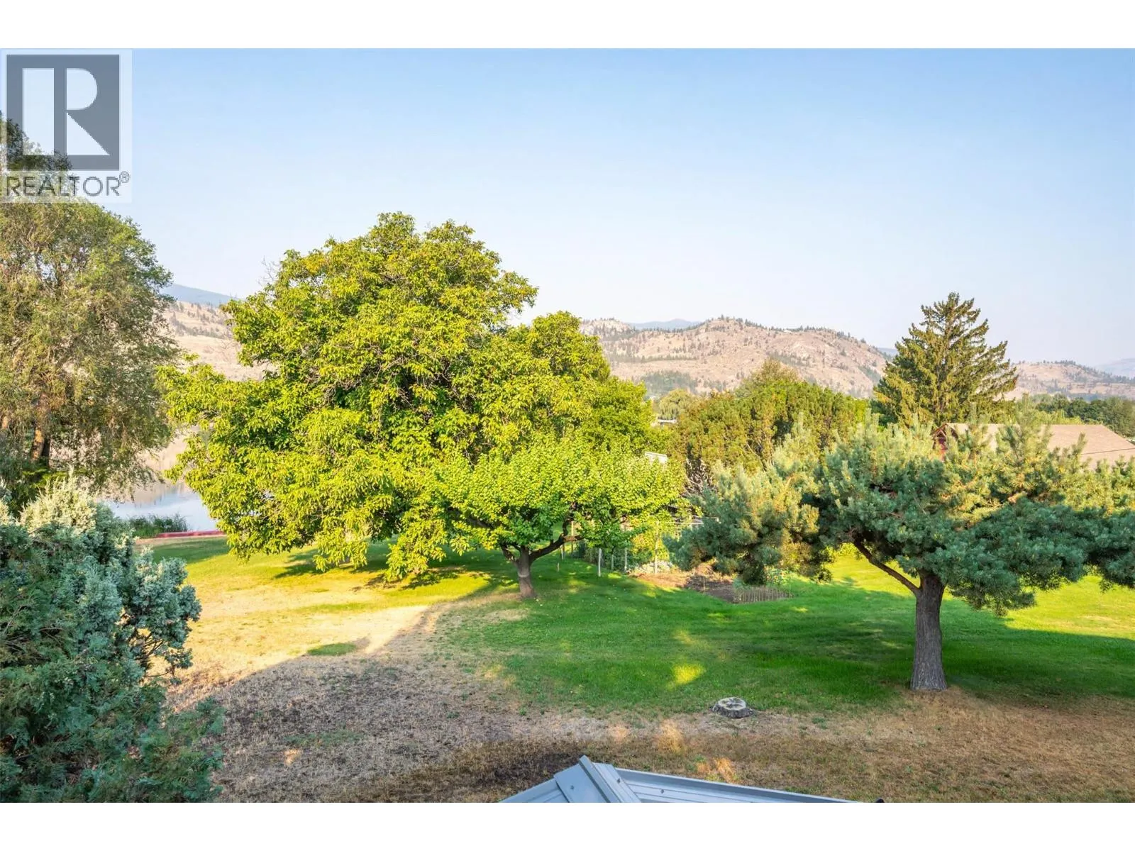 975 Heron Court