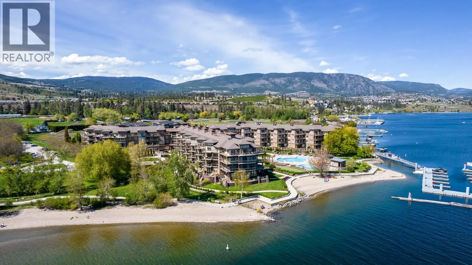 4205 Gellatly Road Unit# 304