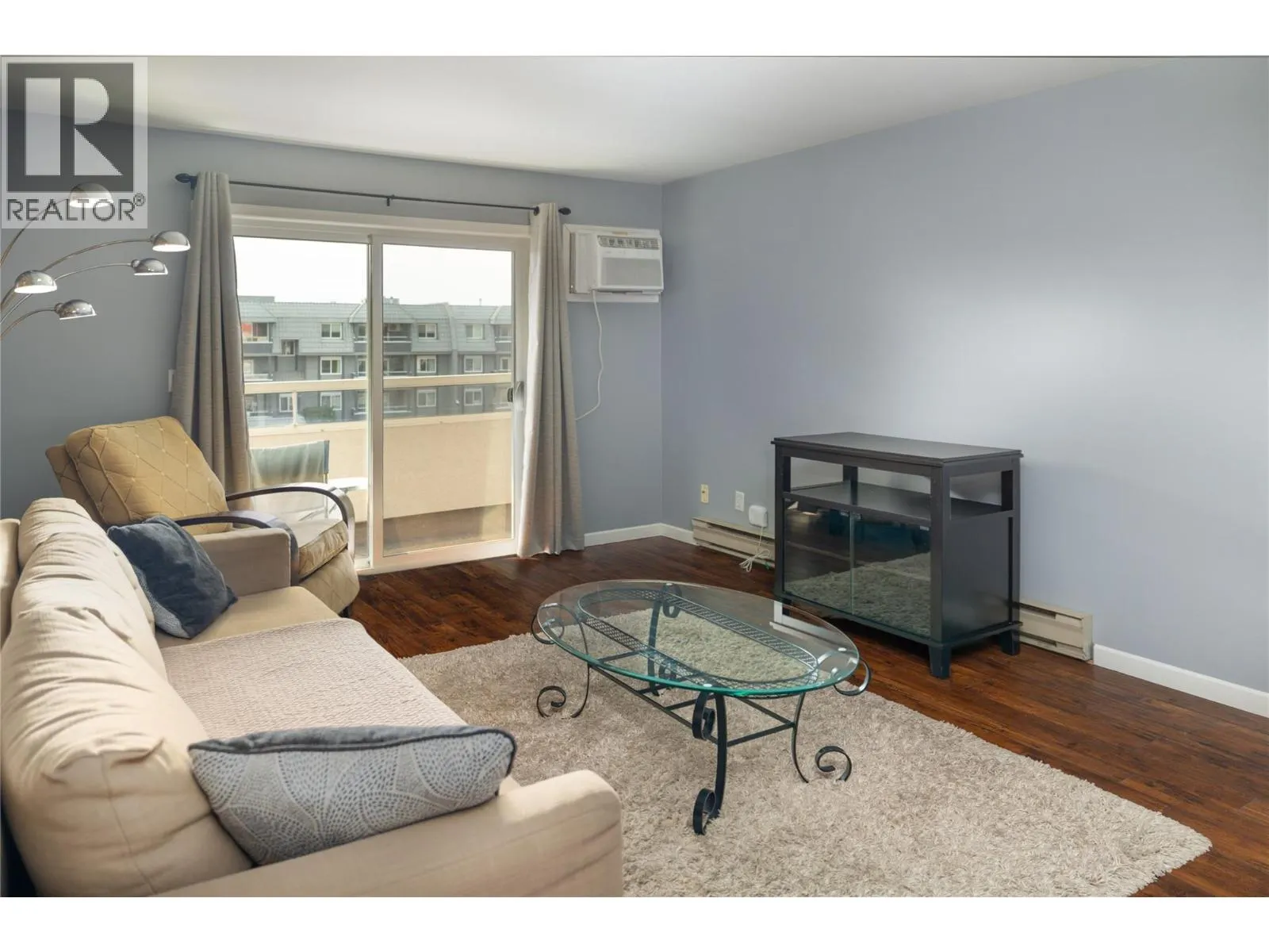 3155 DeMontreuil Court Unit# 404