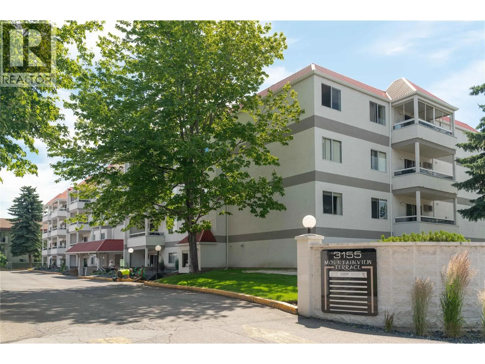 3155 DeMontreuil Court Unit# 404