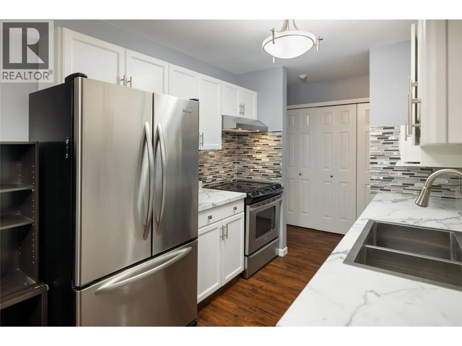 3155 DeMontreuil Court Unit# 404