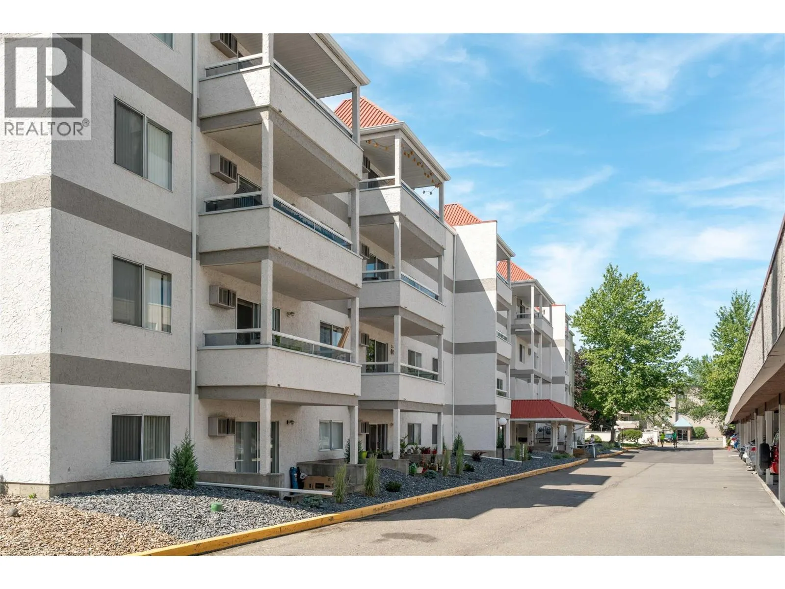 3155 DeMontreuil Court Unit# 404