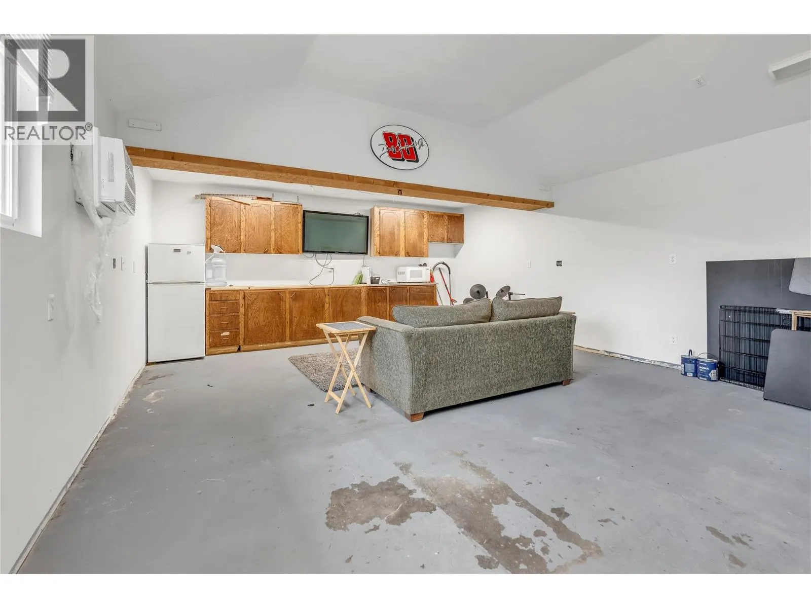 507 Duncan Avenue W