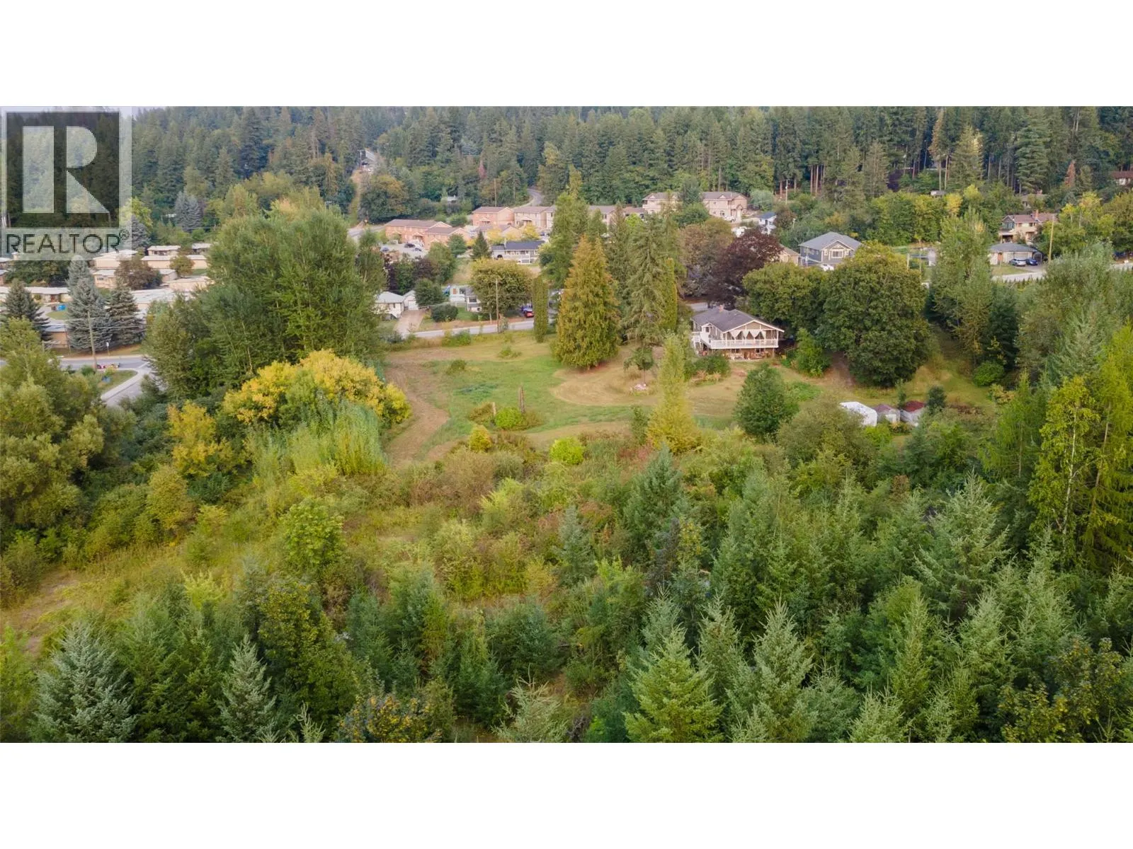 1121 Shuswap Street SW
