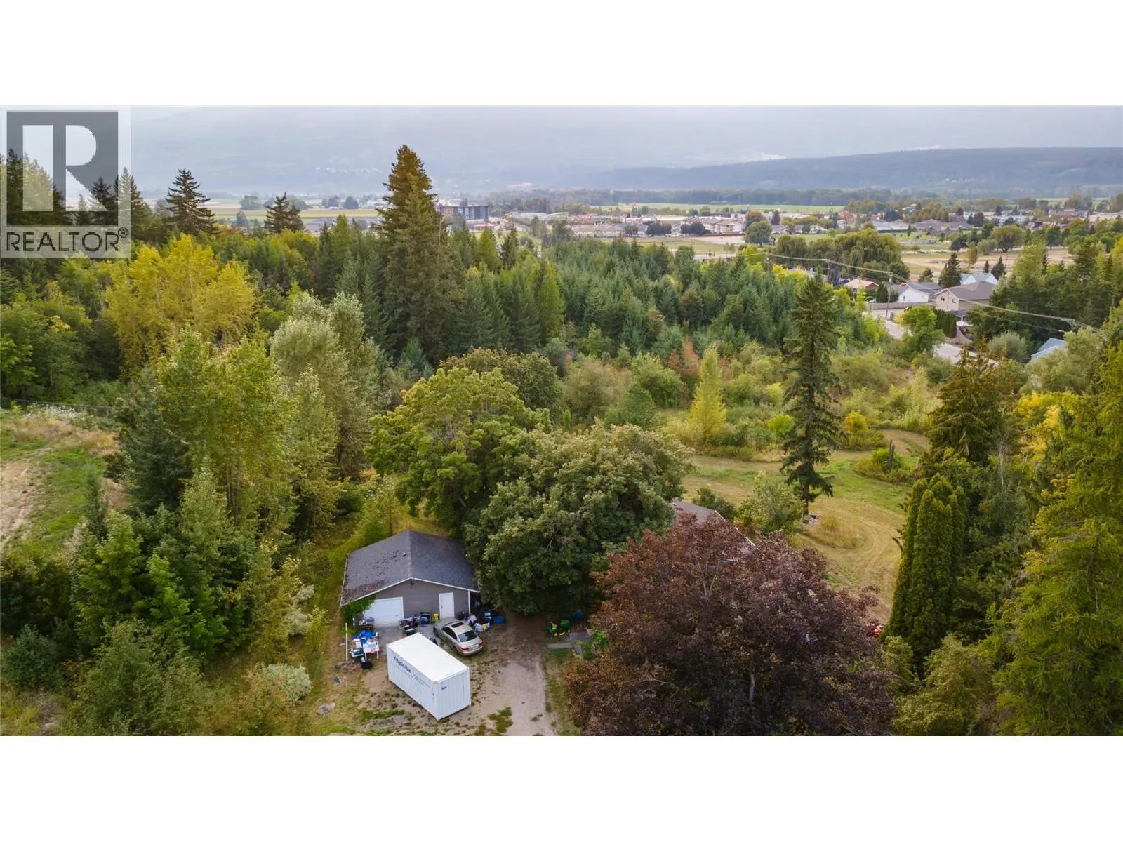 1121 Shuswap Street SW