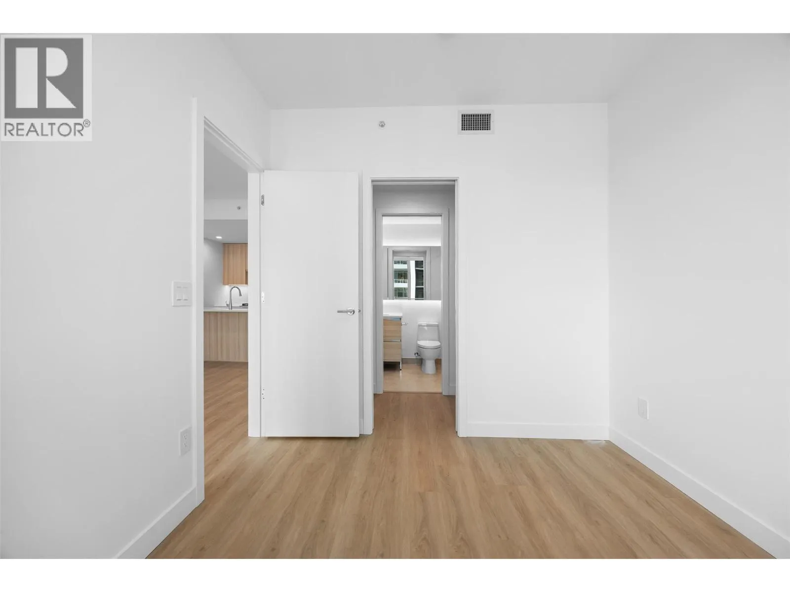 238 Leon Avenue Unit# 1503