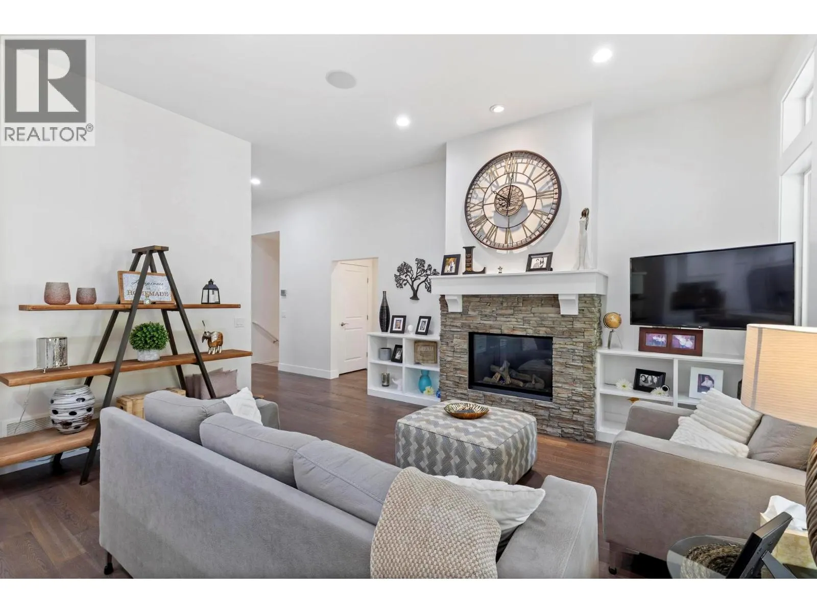 224 Lost Creek Court