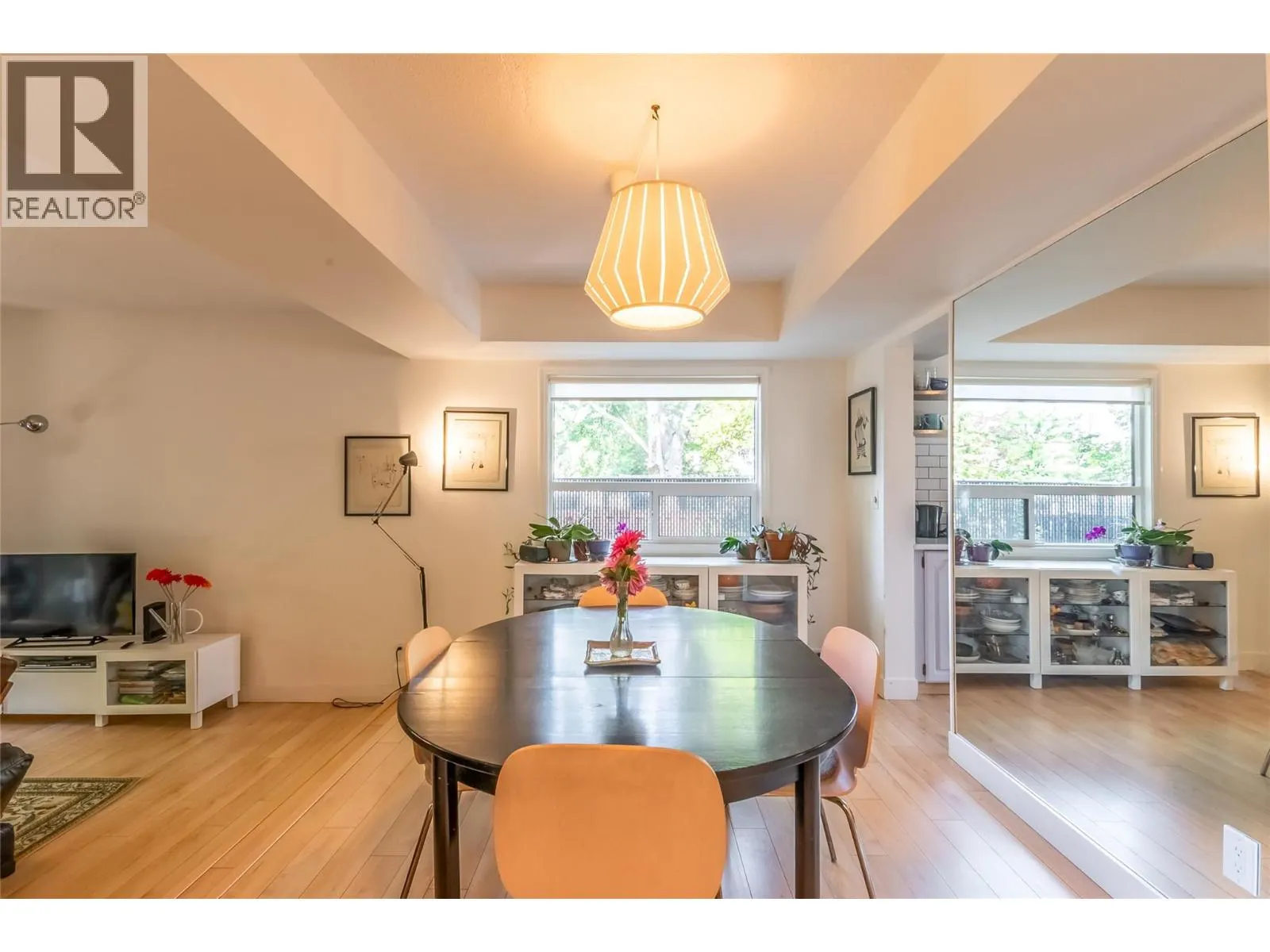1995 Burtch Road Unit# 156