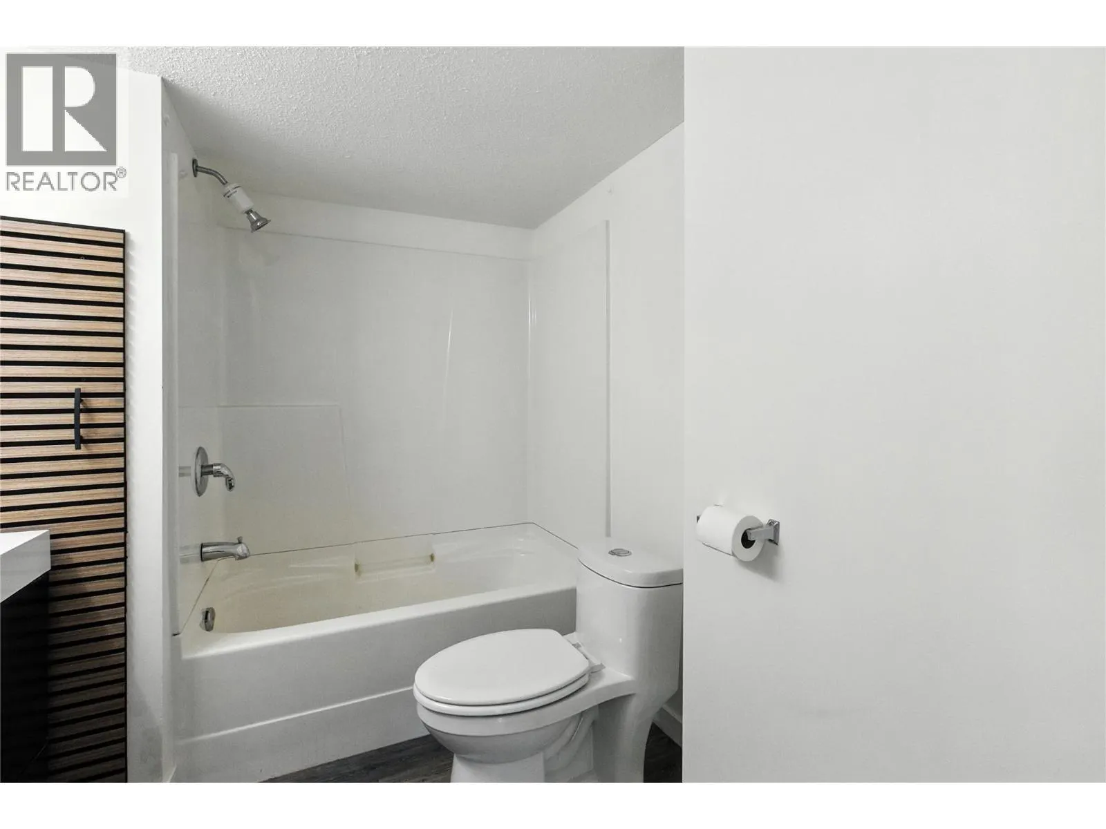 771 Athabasca Street E Unit# 23