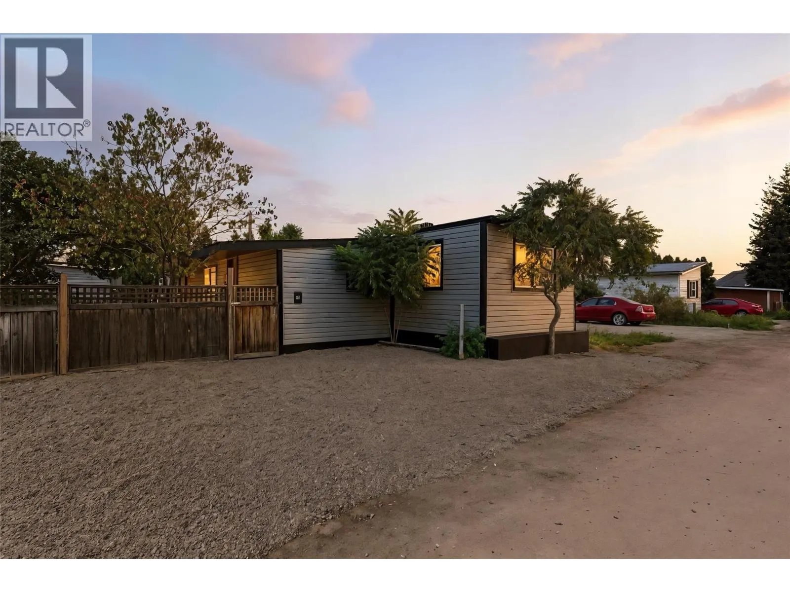 771 Athabasca Street E Unit# 23