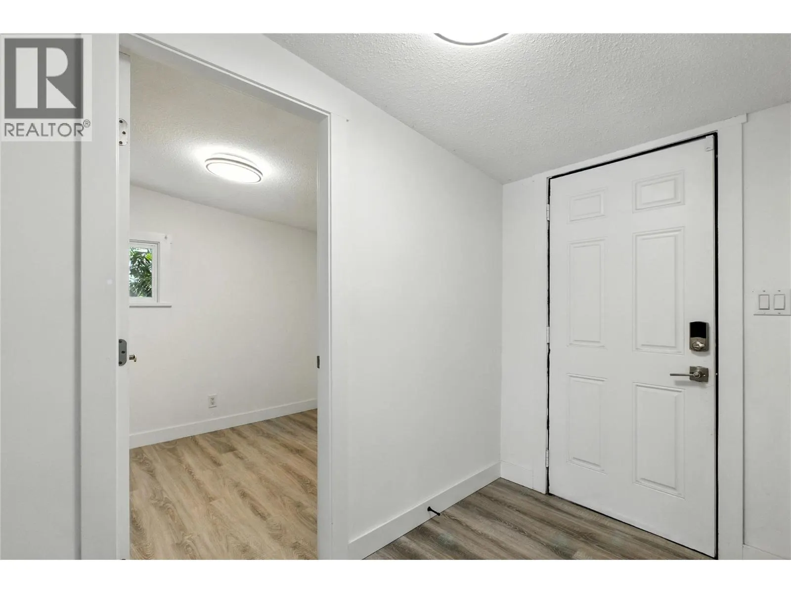 771 Athabasca Street E Unit# 23