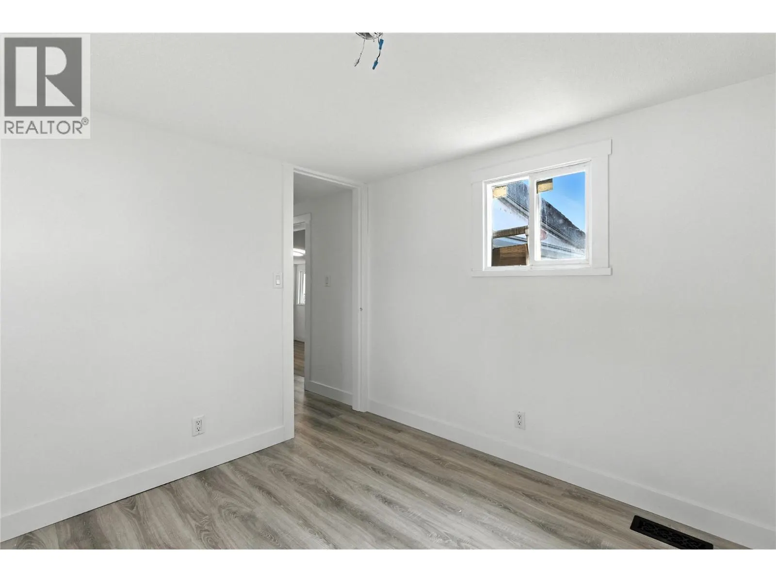 771 Athabasca Street E Unit# 23