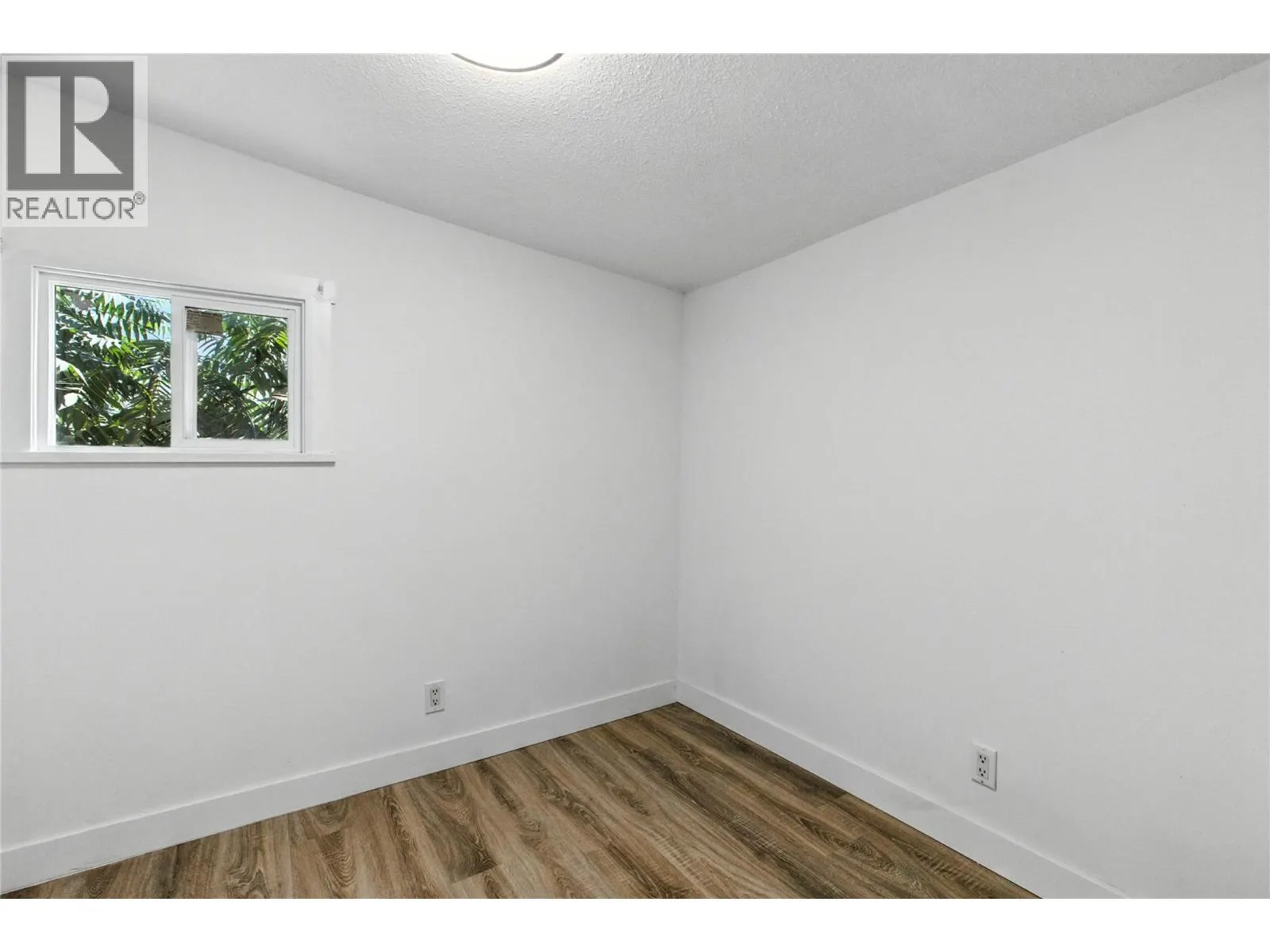 771 Athabasca Street E Unit# 23