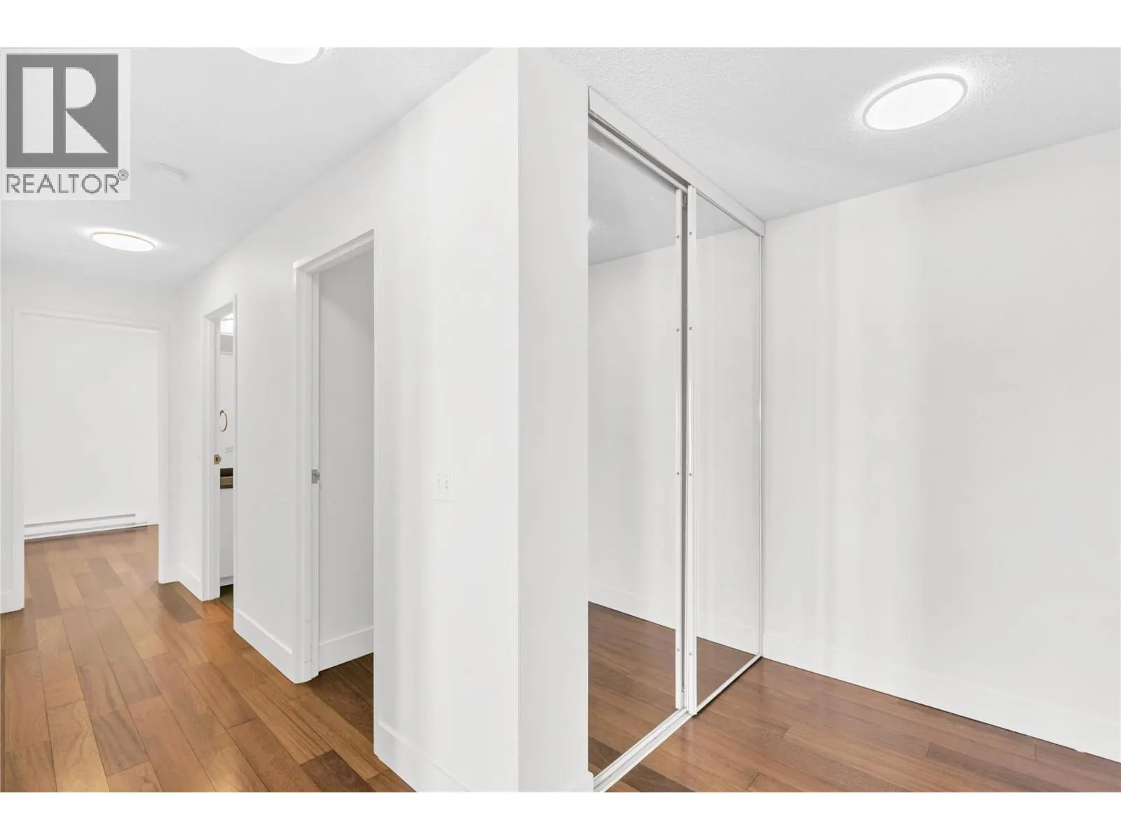 737 Leon Avenue Unit# 1206