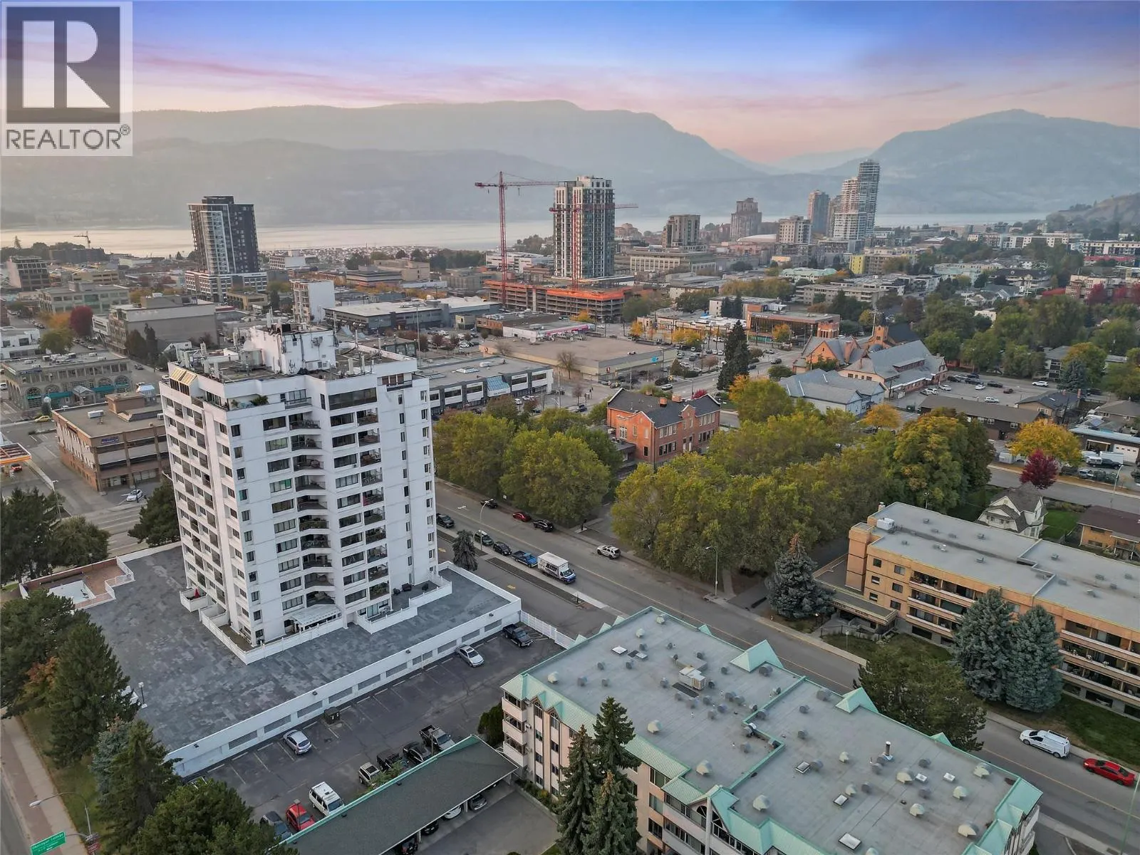 737 Leon Avenue Unit# 1206