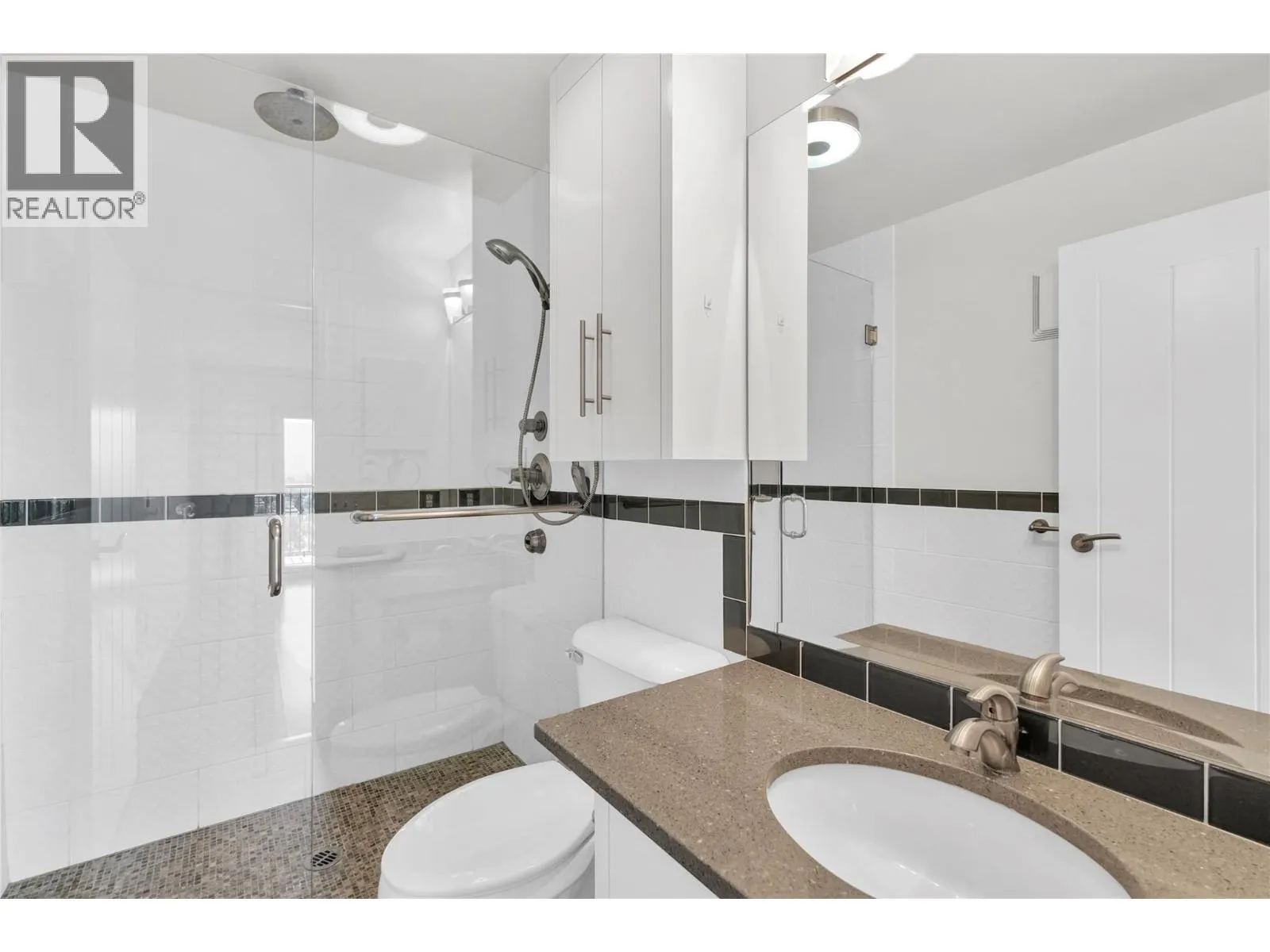 737 Leon Avenue Unit# 1206