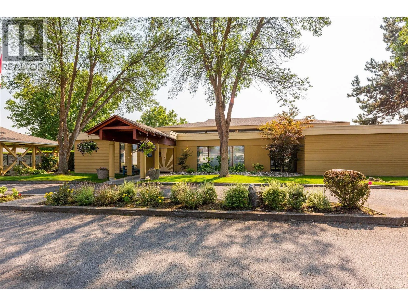 1255 Raymer Avenue Unit# 184