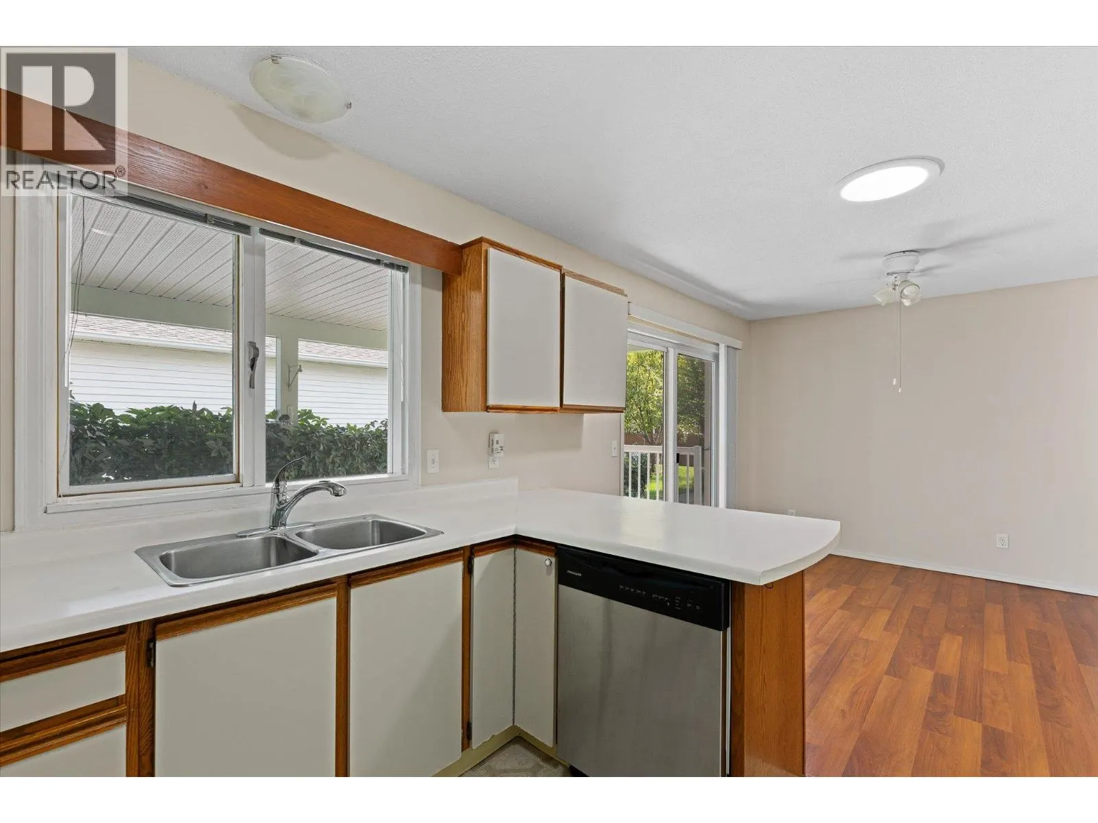 1255 Raymer Avenue Unit# 184