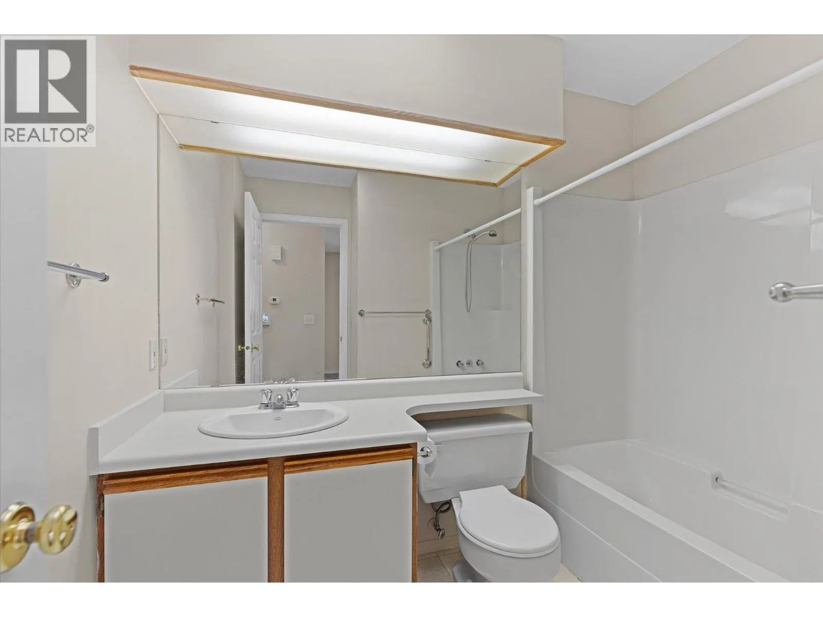 1255 Raymer Avenue Unit# 184