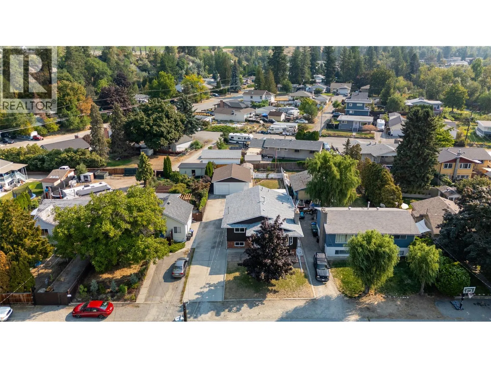 946 James Street