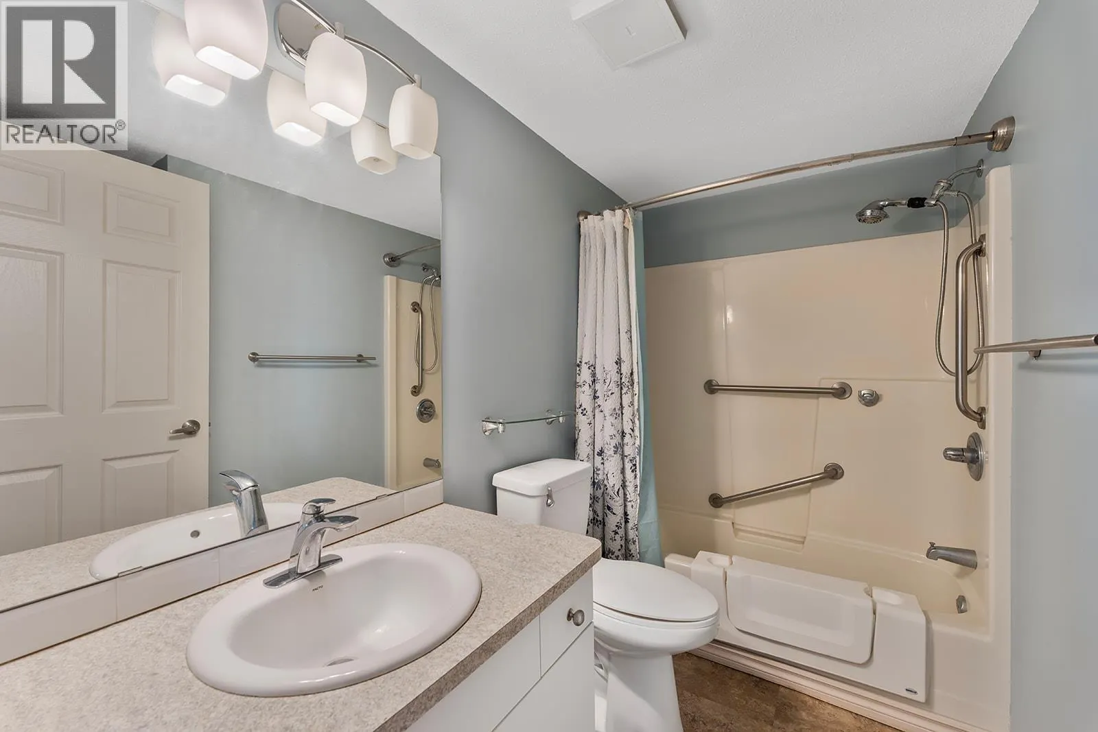 920 Saskatoon Road Unit# 214