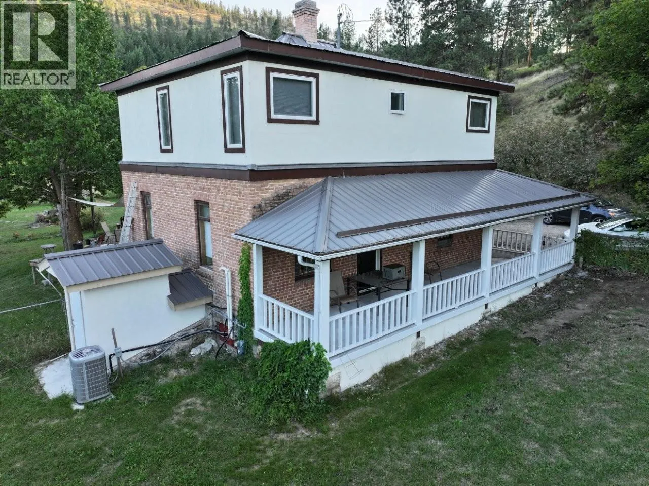 3450 Hardy Mountain Road