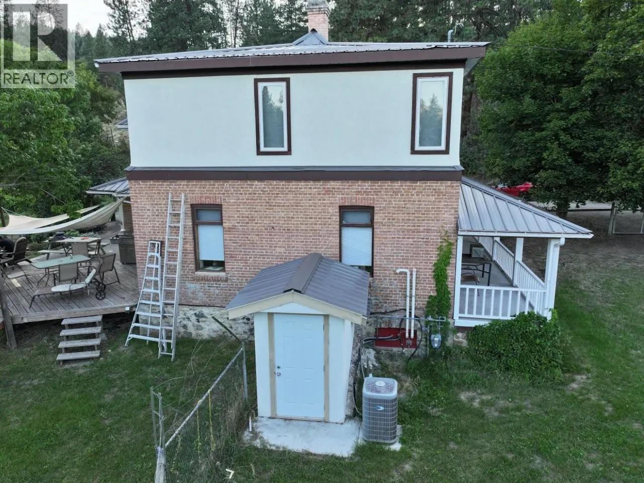 3450 Hardy Mountain Road
