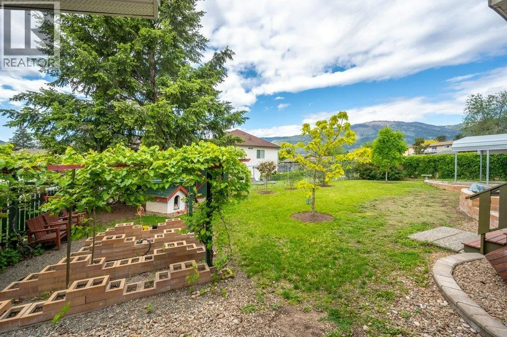 703 Similkameen Avenue