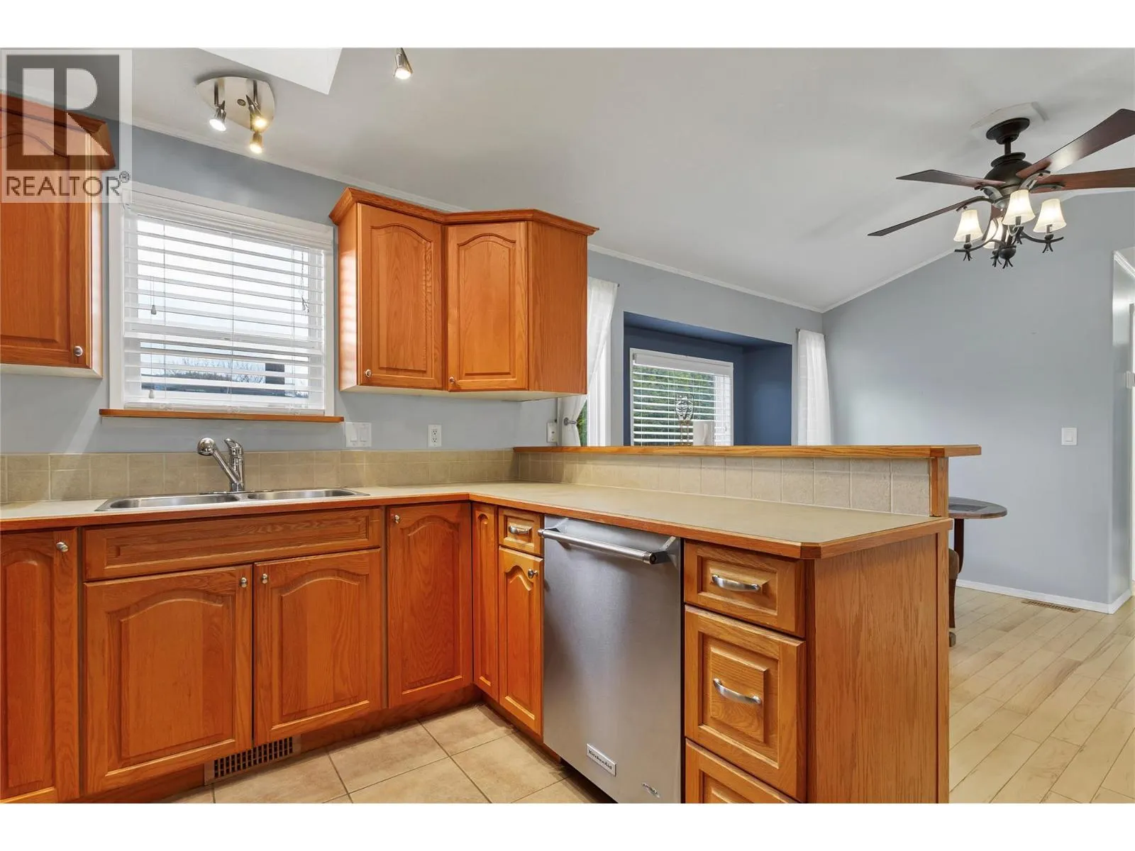 415 Commonwealth Road Unit# 136