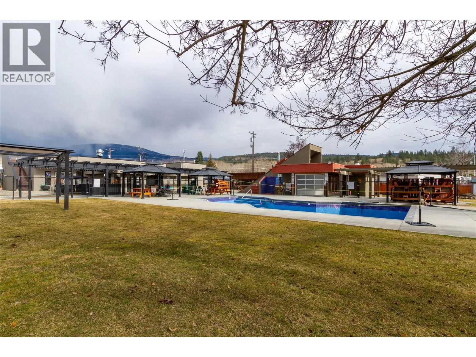 415 Commonwealth Road Unit# 136