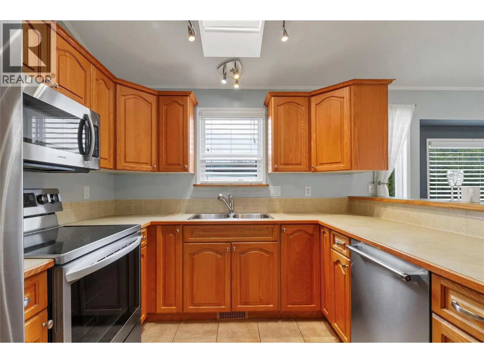 415 Commonwealth Road Unit# 136