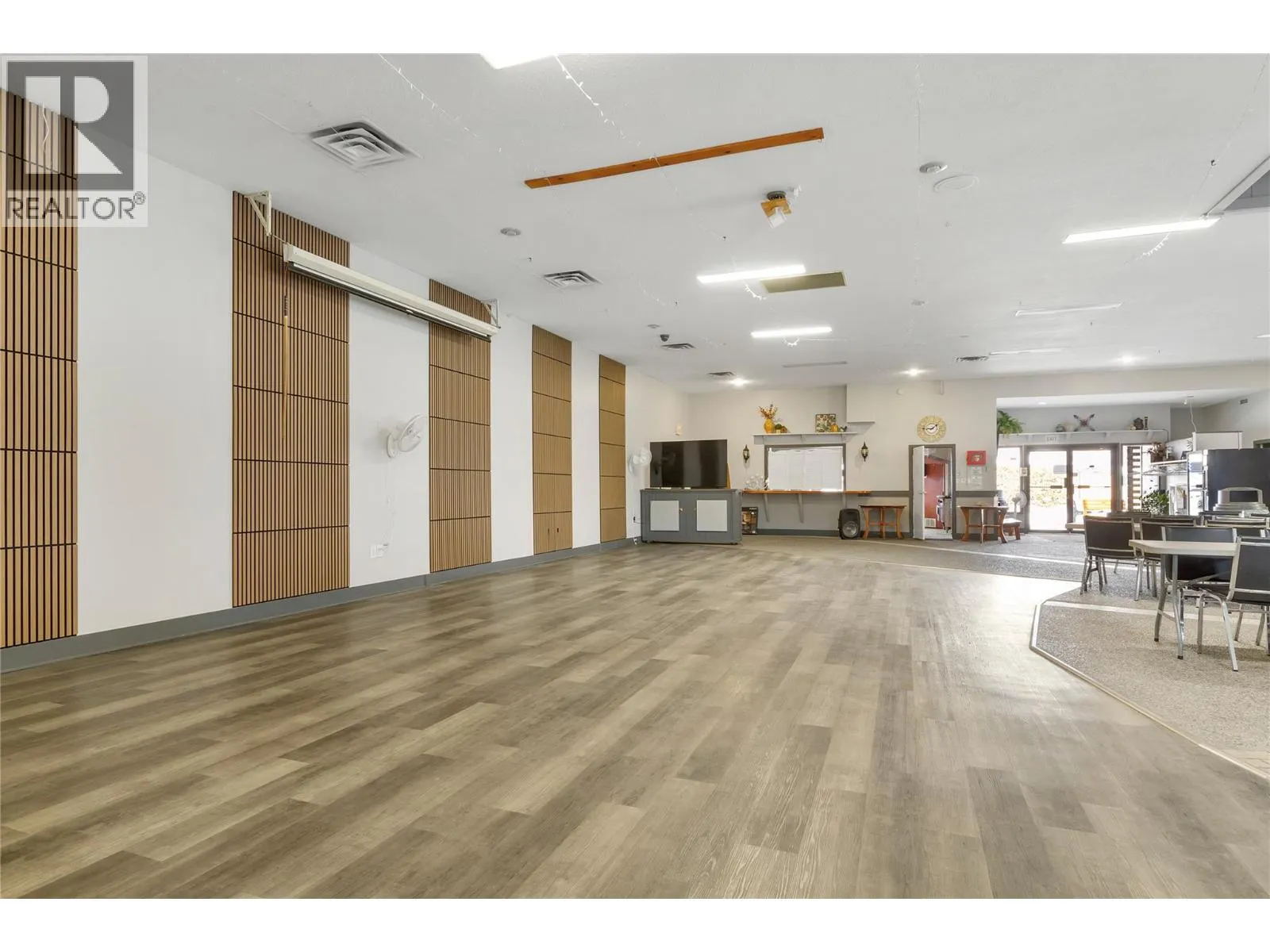 415 Commonwealth Road Unit# 136