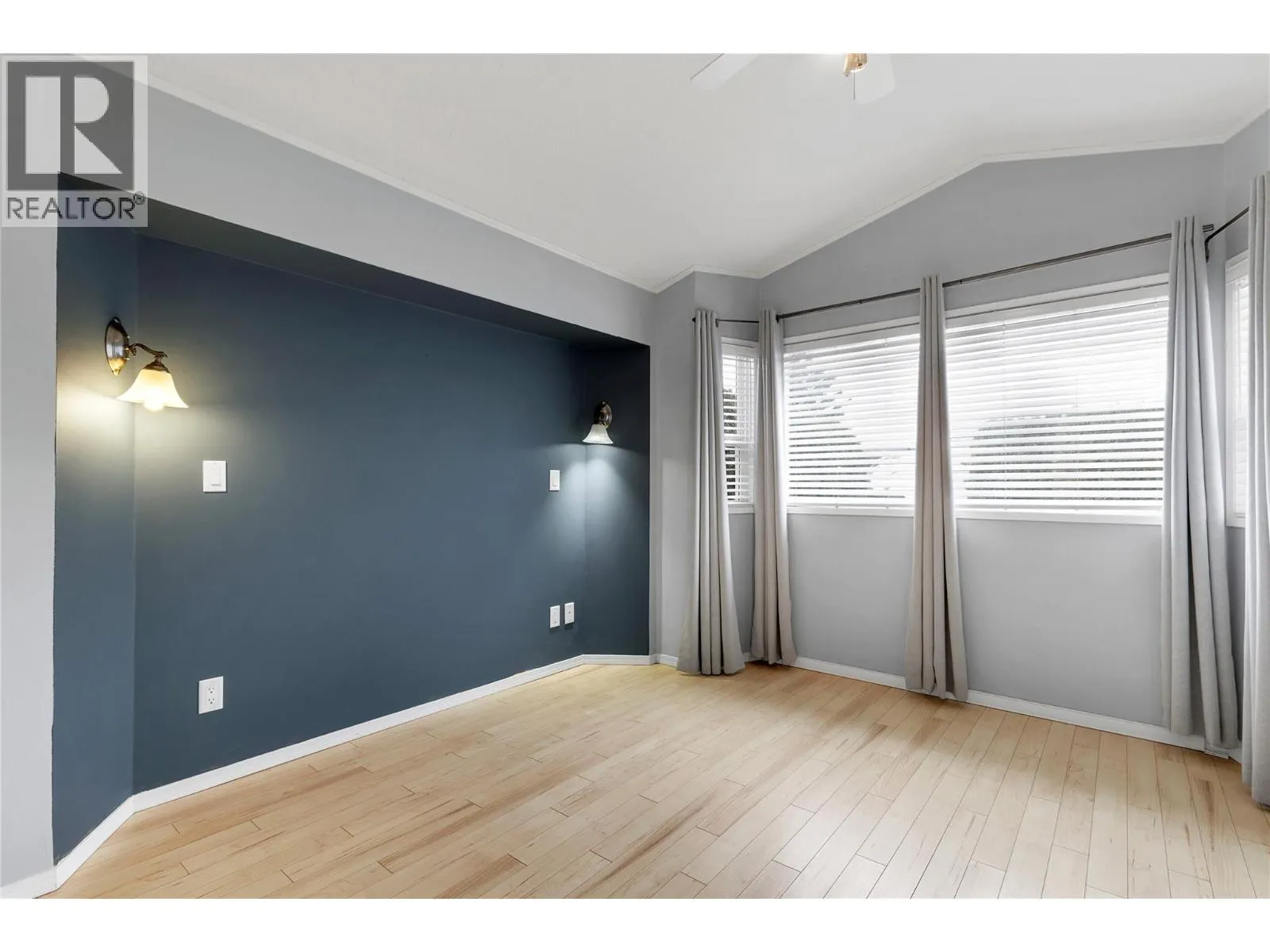 415 Commonwealth Road Unit# 136