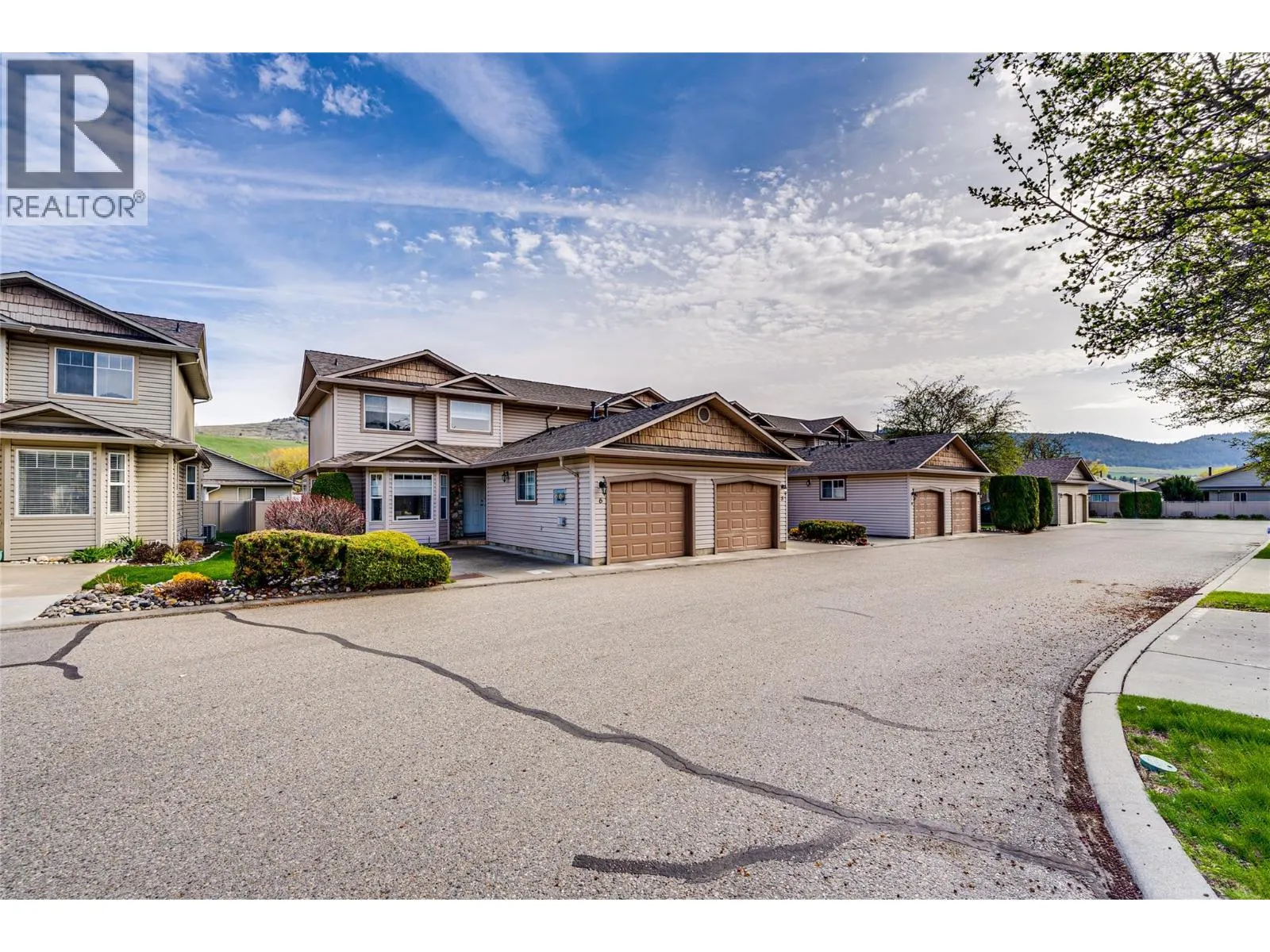 5886 Okanagan Landing Road Unit# 5