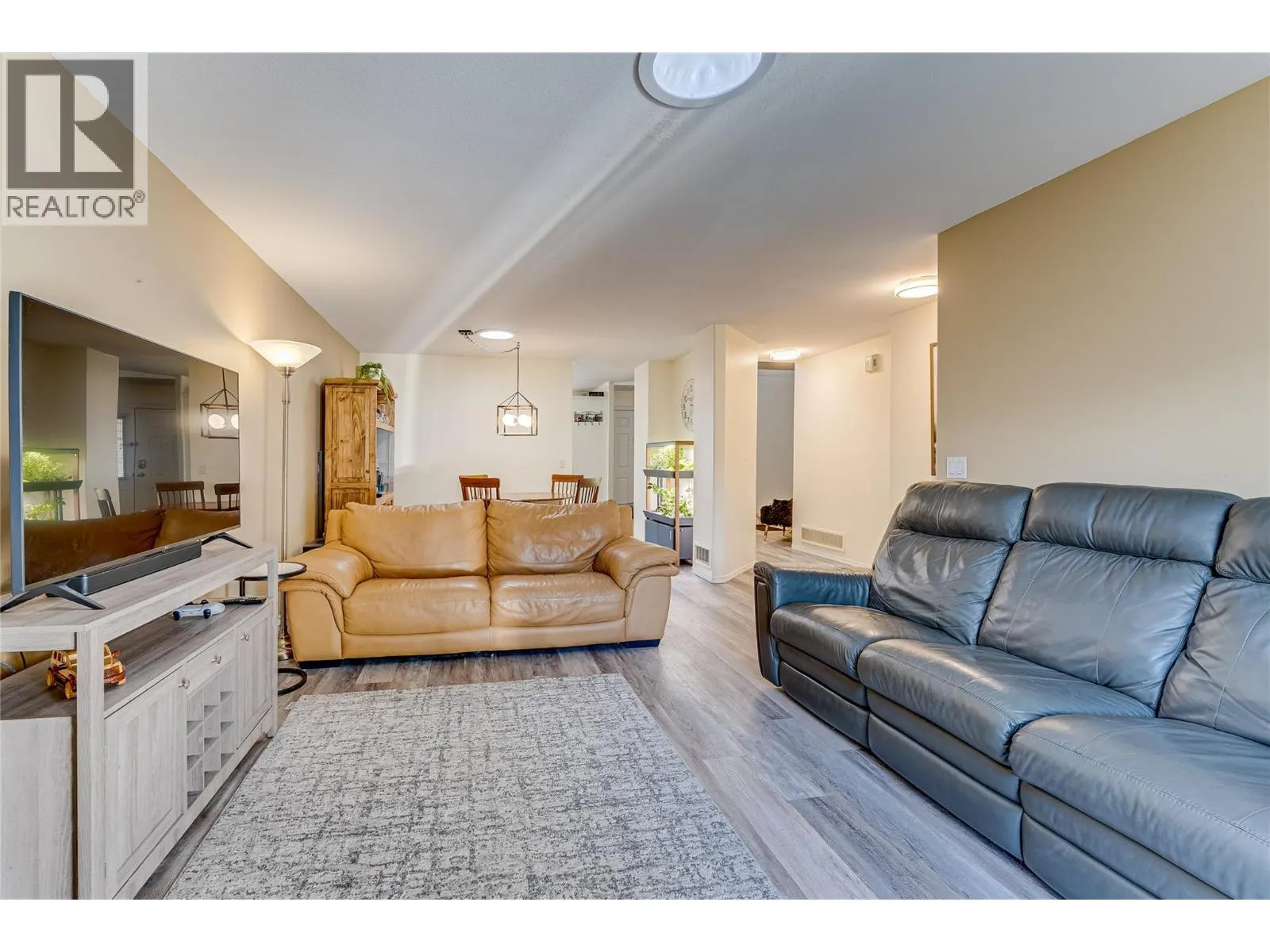 5886 Okanagan Landing Road Unit# 5