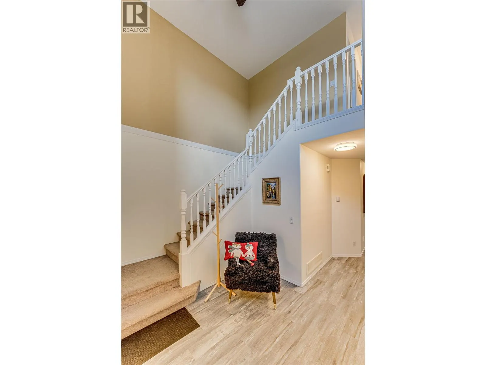 5886 Okanagan Landing Road Unit# 5