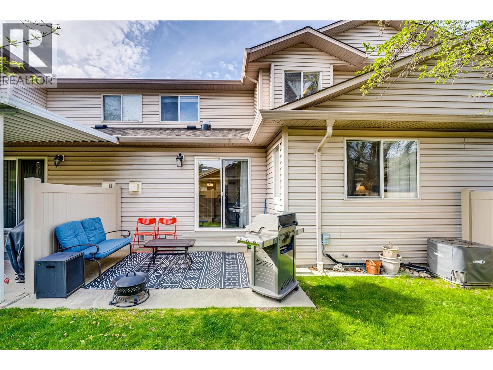 5886 Okanagan Landing Road Unit# 5