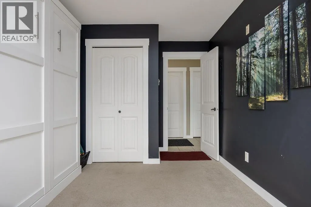 10529 Powley Court Unit# 101