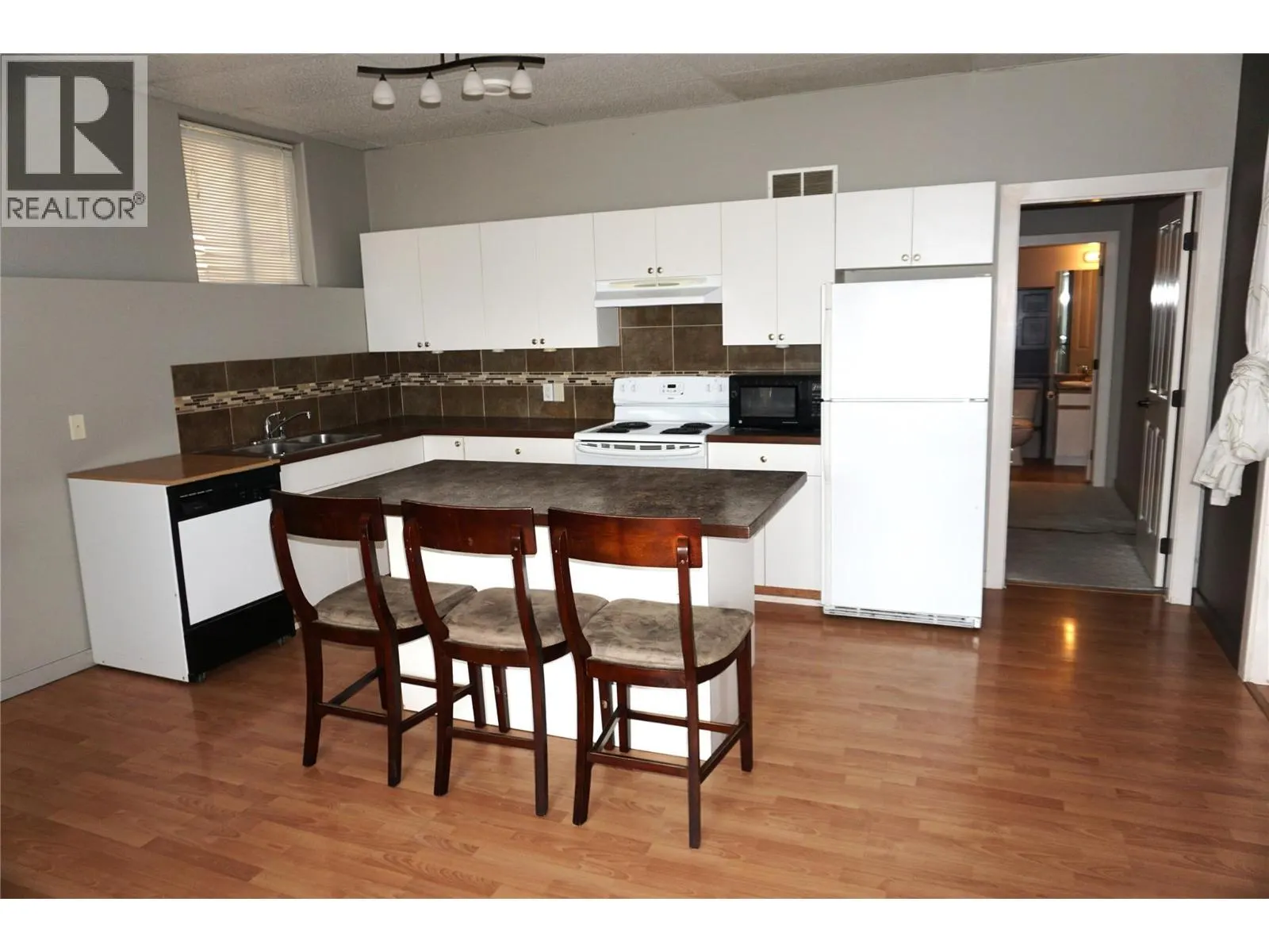 1302 Loseth Drive