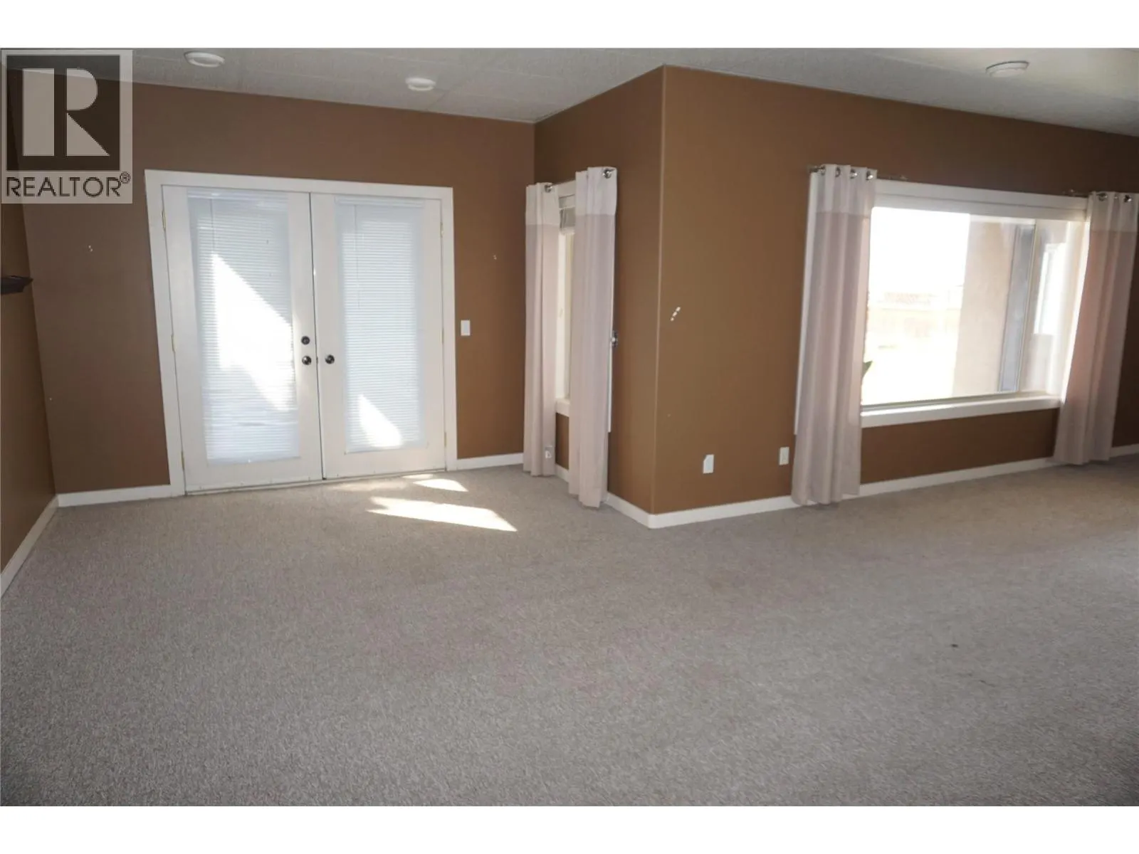 1302 Loseth Drive