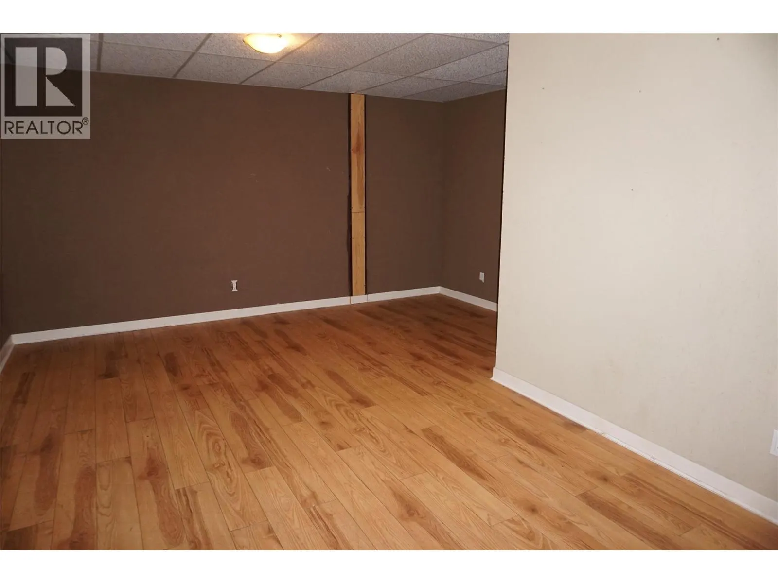 1302 Loseth Drive