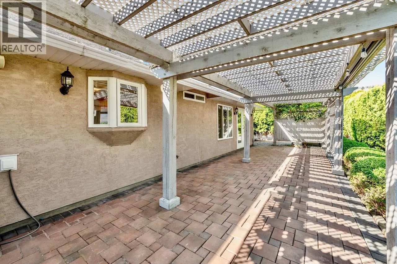 6718 Merlot Court