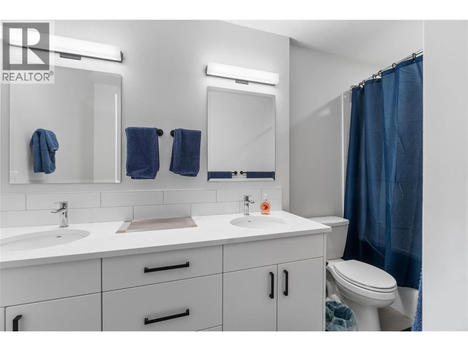 1999 15 Avenue Unit# 30
