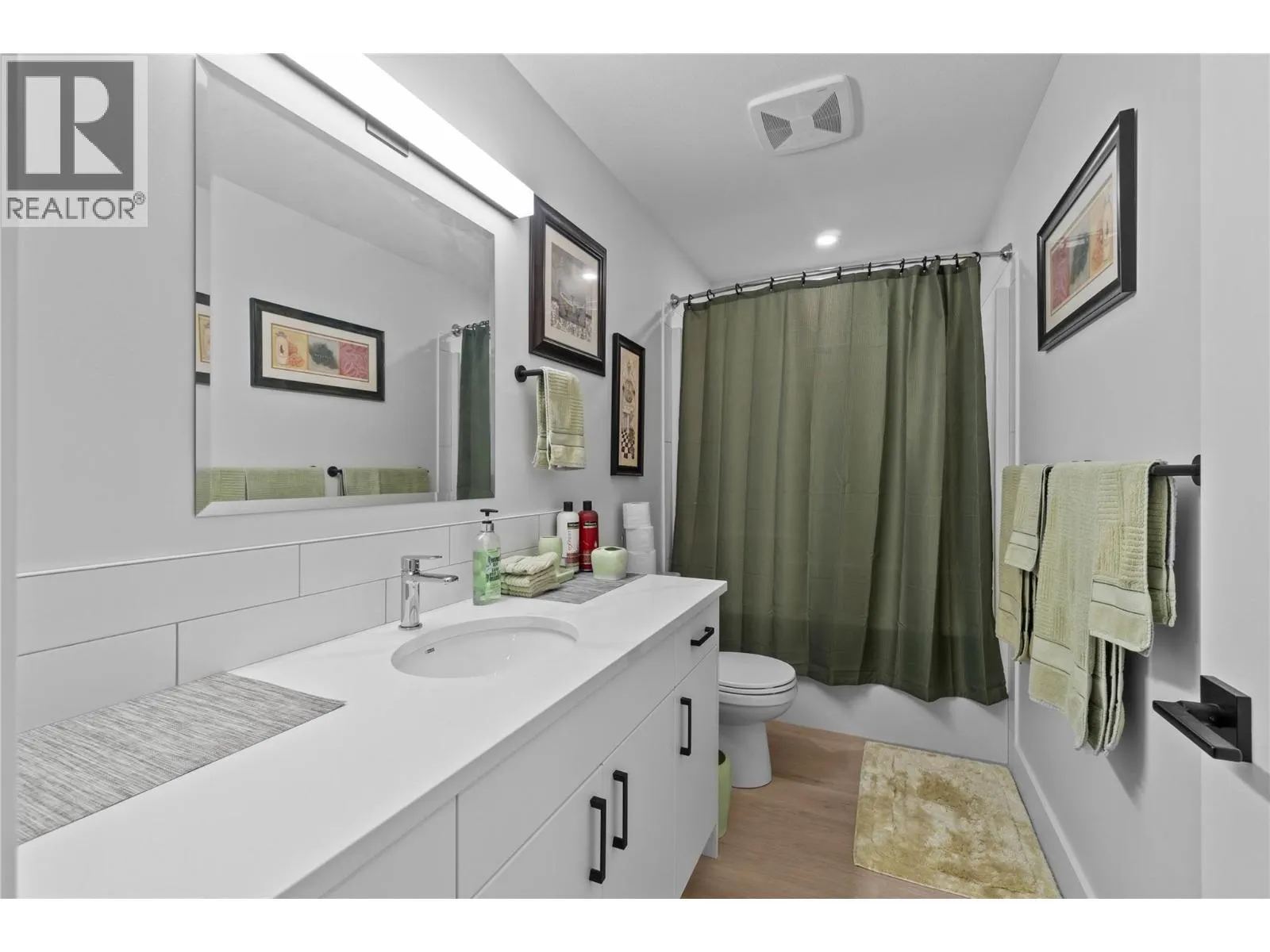 1999 15 Avenue Unit# 30