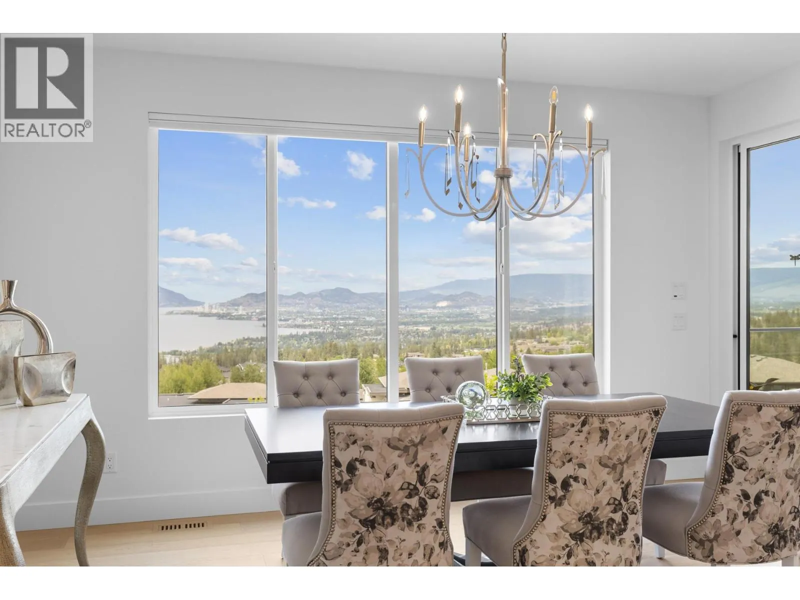 470 Hawk's Perch Lane