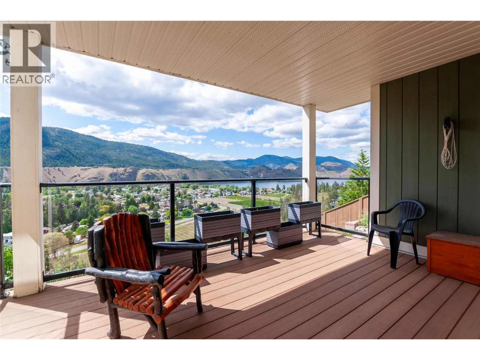 4400 McLean Creek Road Unit# 137