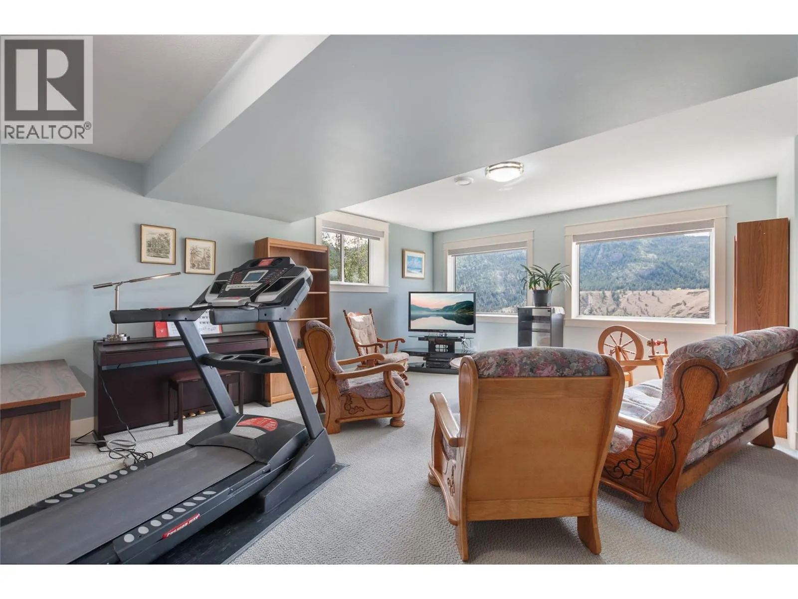4400 McLean Creek Road Unit# 137