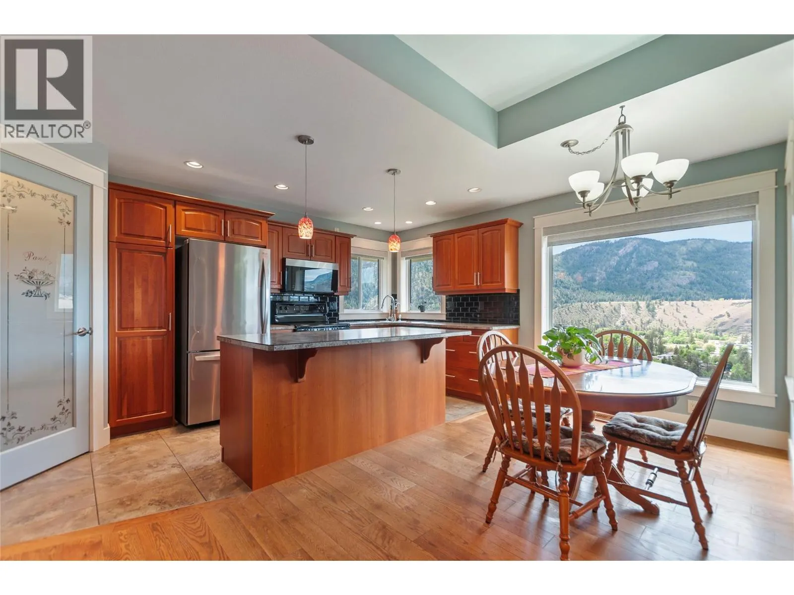 4400 McLean Creek Road Unit# 137